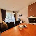 Menada Imperial Heights Villa *