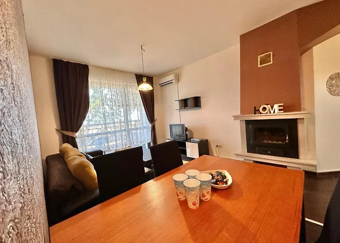 Menada Imperial Heights Villa *