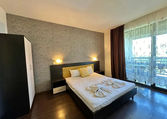 Menada Imperial Heights Villa Slantchev Briag