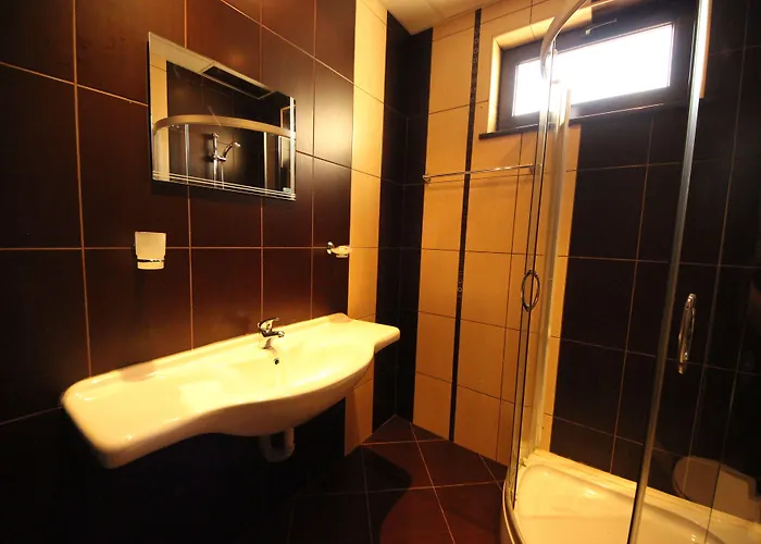 Villa Menada Imperial Heights *