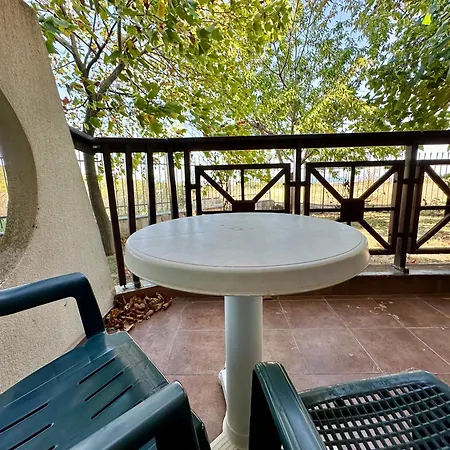 梅纳德御岭山庄酒店 阳光海滩