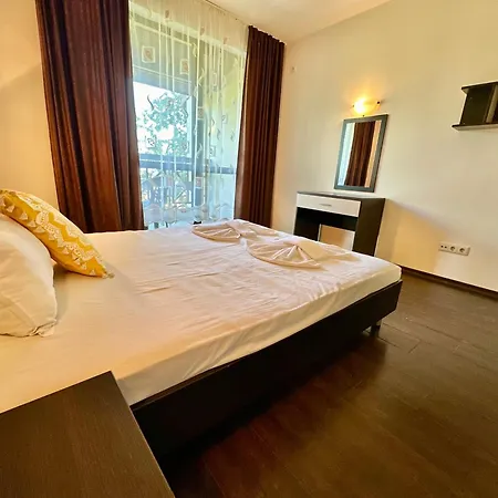 Menada Imperial Heights Villas Villa *