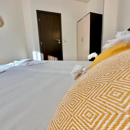 Menada Imperial Heights Villas *