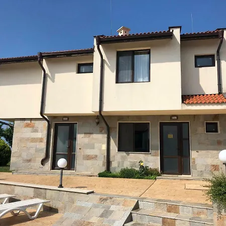 Menada Imperial Heights Villas Sunny Beach