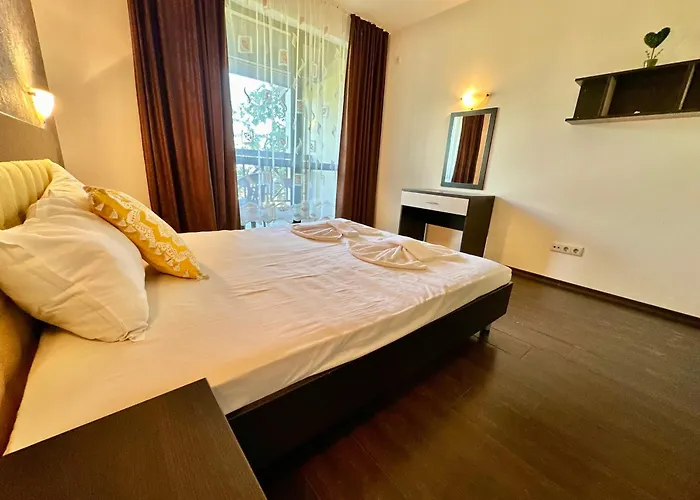 Menada Imperial Heights Villas Villa *