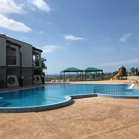 Menada Imperial Heights Вилла *