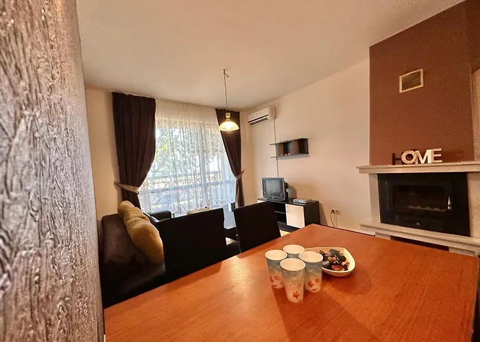 Menada Imperial Heights Villas *