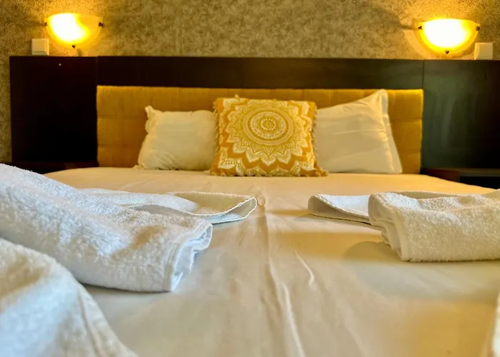 Menada Imperial Heights Villas *