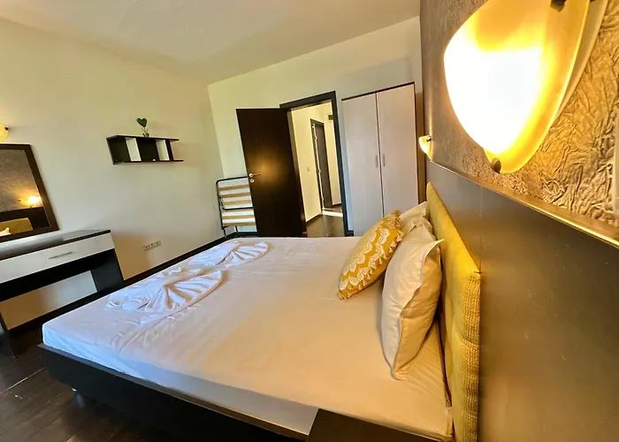 Menada Imperial Heights Villas