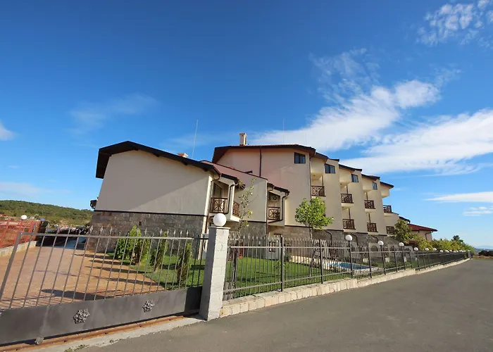 Villa Menada Imperial Heights Villas Slantschew brjag