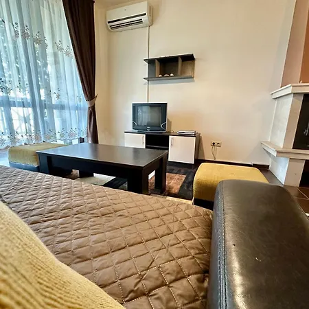 Menada Imperial Heights Villa *