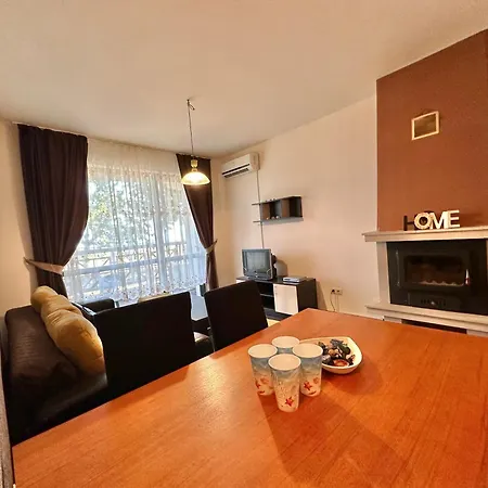 Menada Imperial Heights Villa *